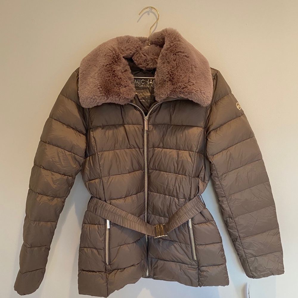 BRAND NEW AUTHENTIC MICHAEL KORS WINTER COAT 🤎
